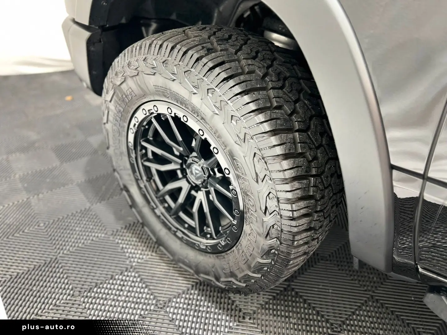 DODGE RAM 1500 Rebel Night Premium 3.0L MY25 RTR Umbau