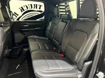 DODGE RAM 1500 Rebel Night Premium 3.0L MY25 RTR Umbau