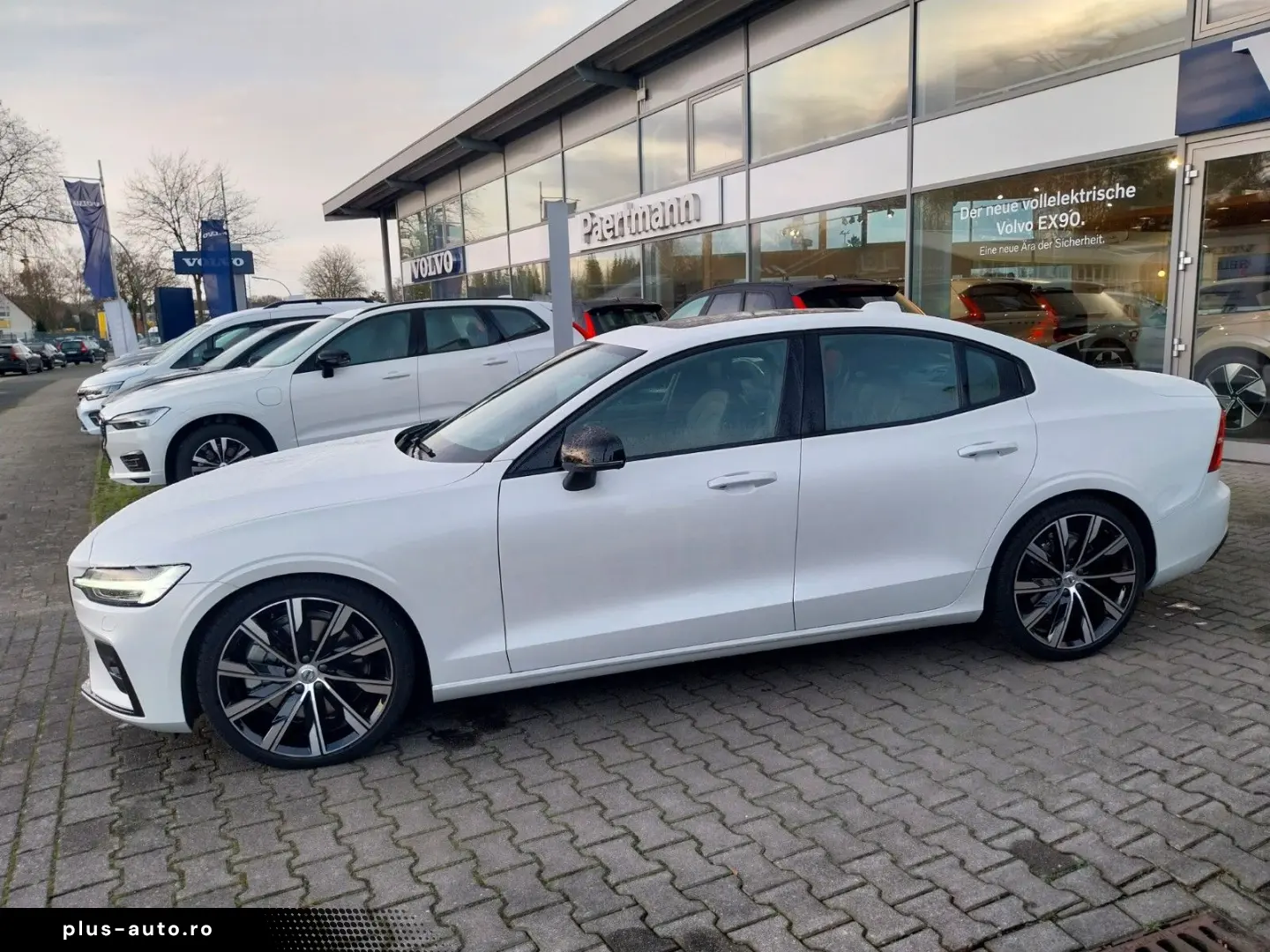VOLVO S60 B5 Ultimate Dark AWD  Standheizung