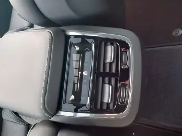 VOLVO S60 B5 Ultimate Dark AWD  Standheizung