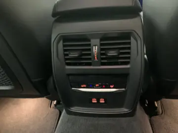 BMW 320 d xDrive Aut.Sport Line Navi Live Cockp.HIFI