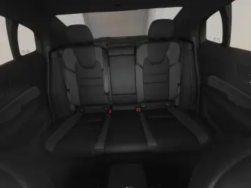 VOLVO S60 T8 Recharge Ultimate Dark 19  B&W AHK 360