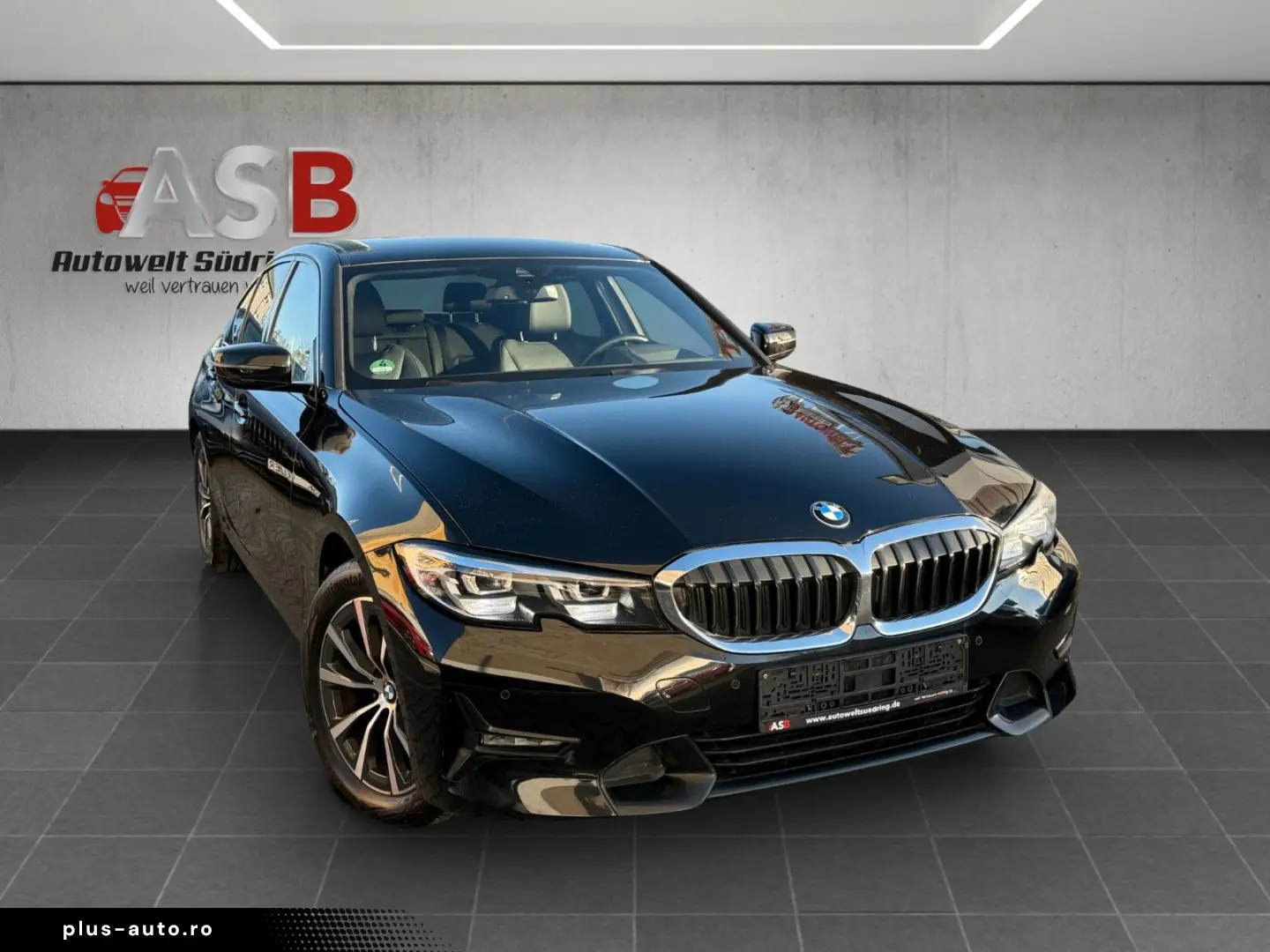 BMW 320 d xDrive Sport Line Head-UP LiveCockpit Auto