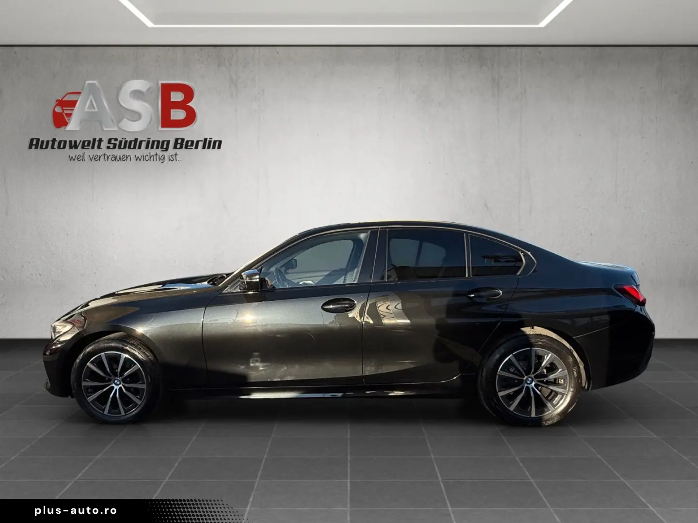 BMW 320 d xDrive Sport Line Head-UP LiveCockpit Auto