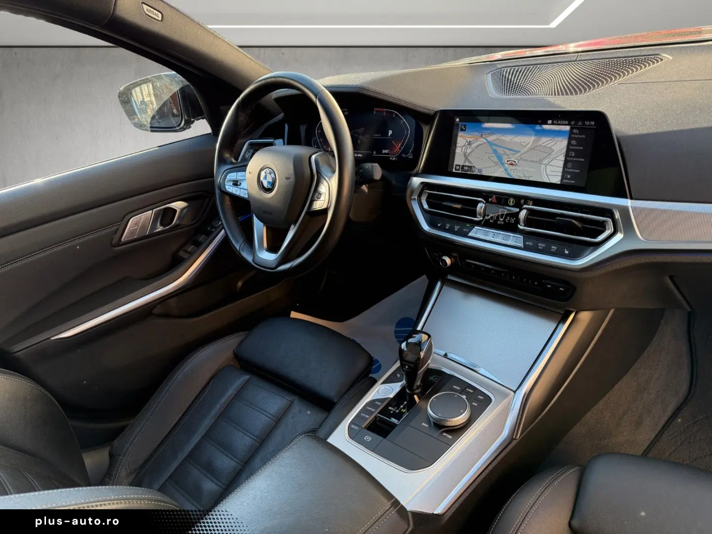 BMW 320 d xDrive Sport Line Head-UP LiveCockpit Auto