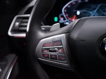 BMW 320d Limousine Sport Line Kamera ACC AUT LED Nav