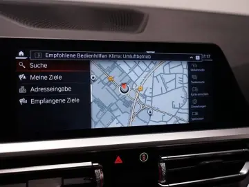 BMW 320d Limousine Sport Line Kamera ACC AUT LED Nav