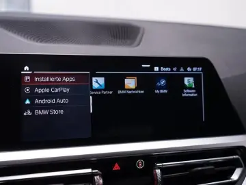 BMW 320d Limousine Sport Line Kamera ACC AUT LED Nav