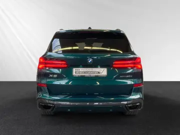 BMW X5 xDrive50e M Sport Pro Massage Autobahnassist.
