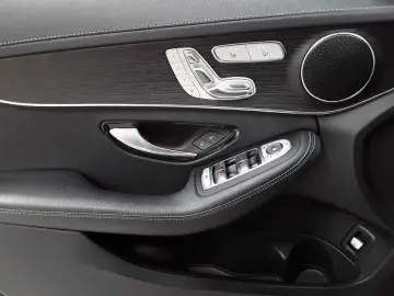 MERCEDES-BENZ C 220d 4Matic- AVA Excl BusiPL SD KomfP