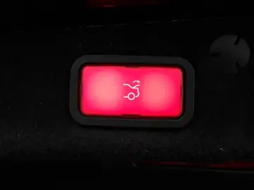 MERCEDES-BENZ C 220d 4Matic- AVA Excl BusiPL SD KomfP