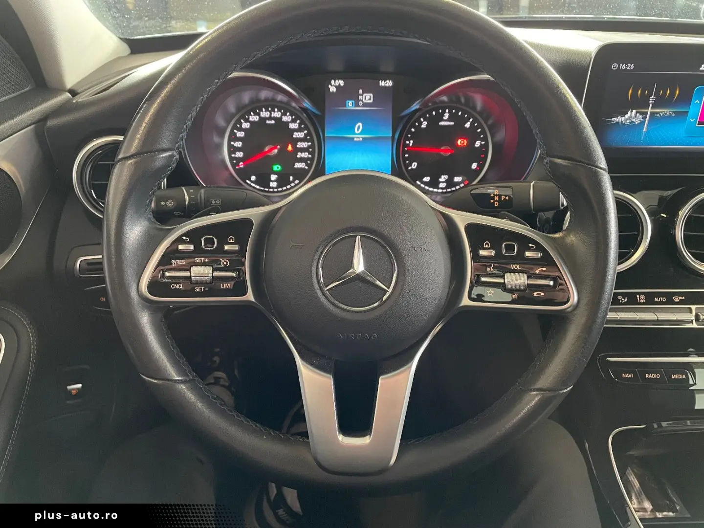 MERCEDES-BENZ C 220 d