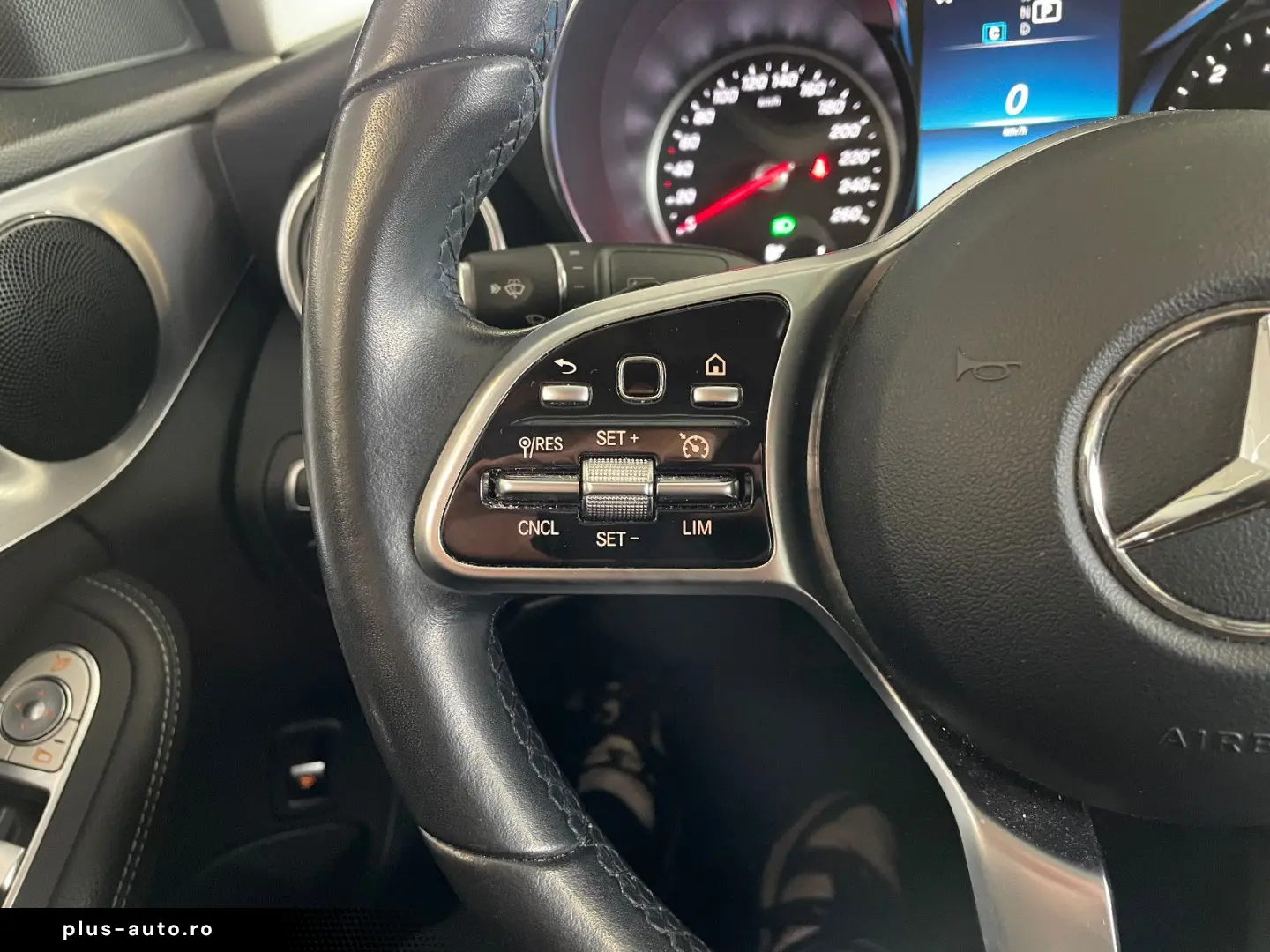 MERCEDES-BENZ C 220 d