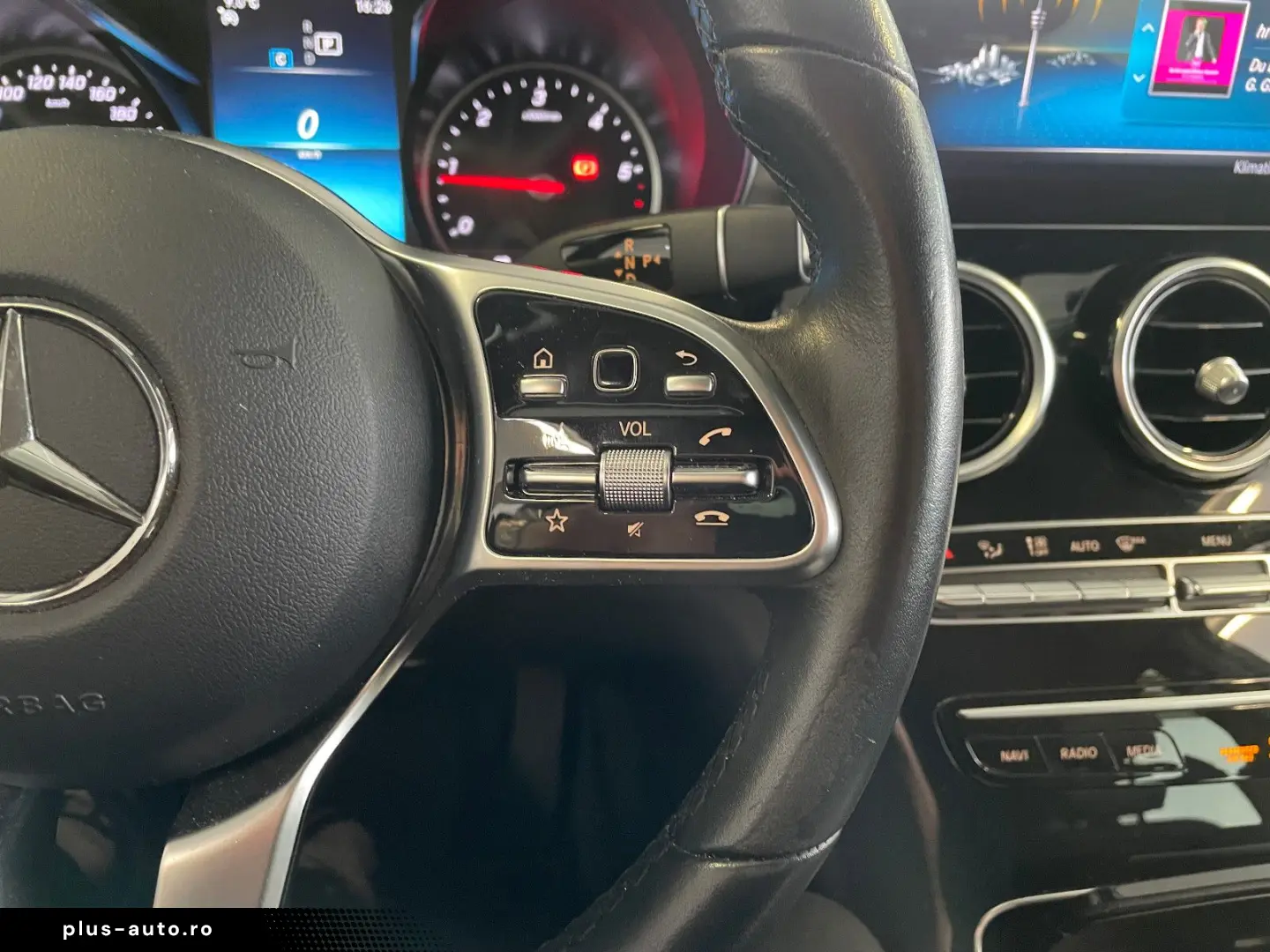 MERCEDES-BENZ C 220 d