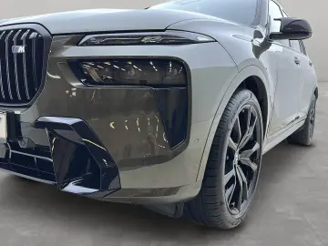 BMW X7 M60i xDrive M Sport Standheizung Massage AHK