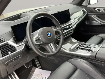 BMW X7 M60i xDrive M Sport Standheizung Massage AHK