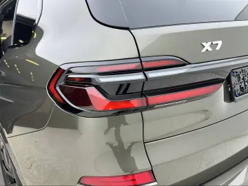 BMW X7 M60i xDrive M Sport Standheizung Massage AHK