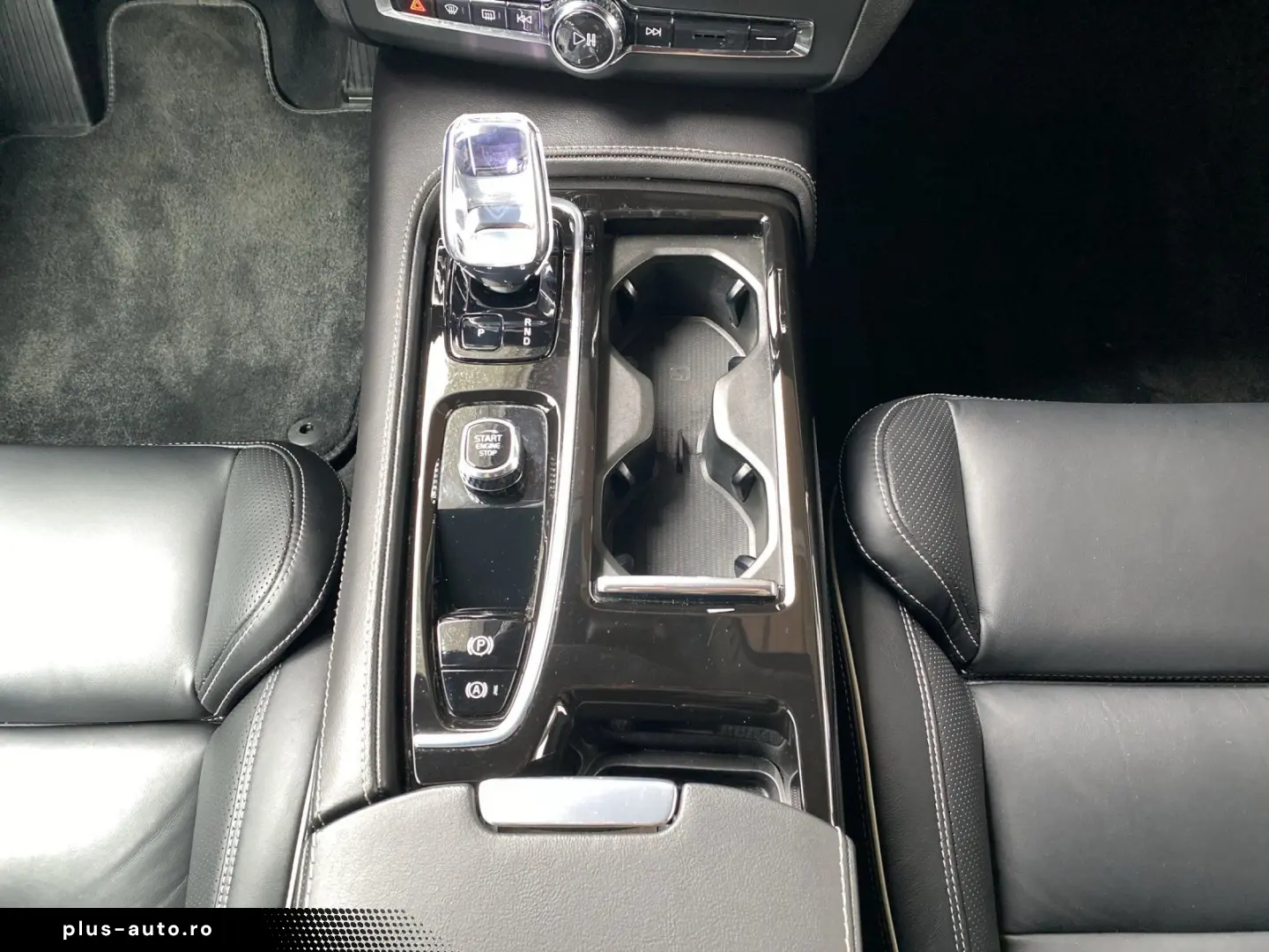 VOLVO S90 T8 Twin Engine SHZ MMY StHzg DAB  RFK