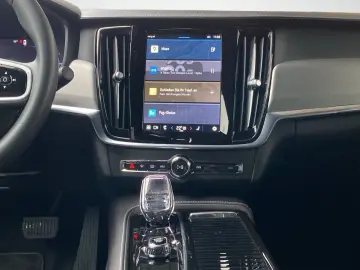 VOLVO S90 T8 Twin Engine SHZ MMY StHzg DAB  RFK