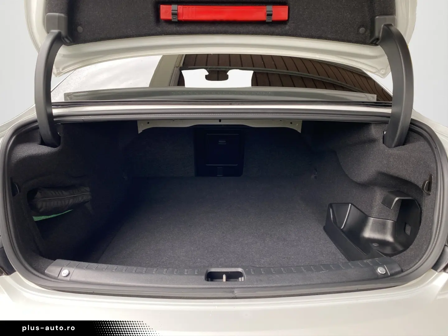 VOLVO S90 T8 Twin Engine SHZ MMY StHzg DAB  RFK