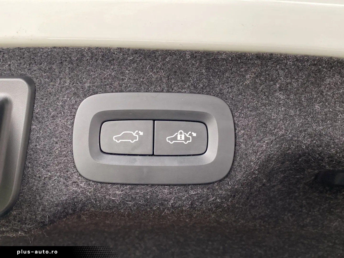 VOLVO S90 T8 Twin Engine SHZ MMY StHzg DAB  RFK