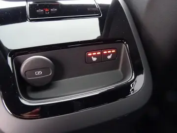 VOLVO S90 T8 AWD Ultimate Dark HUD B&W FOUR-C 360