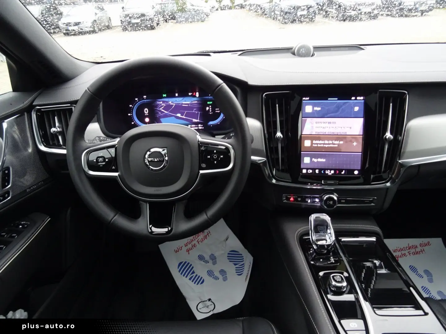 VOLVO S90 T8 AWD Ultimate Dark HUD B&W FOUR-C 360