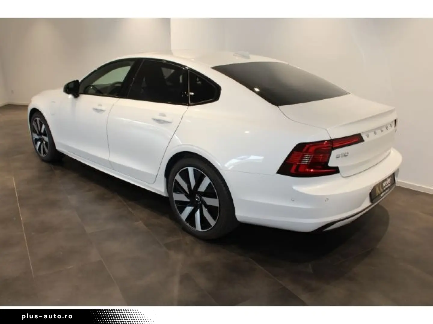 VOLVO S90 T8 Recharge Ultimate Dark AWD 360 Kamera Aku