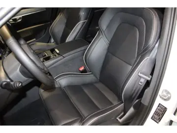 VOLVO S90 T8 Recharge Ultimate Dark AWD 360 Kamera Aku