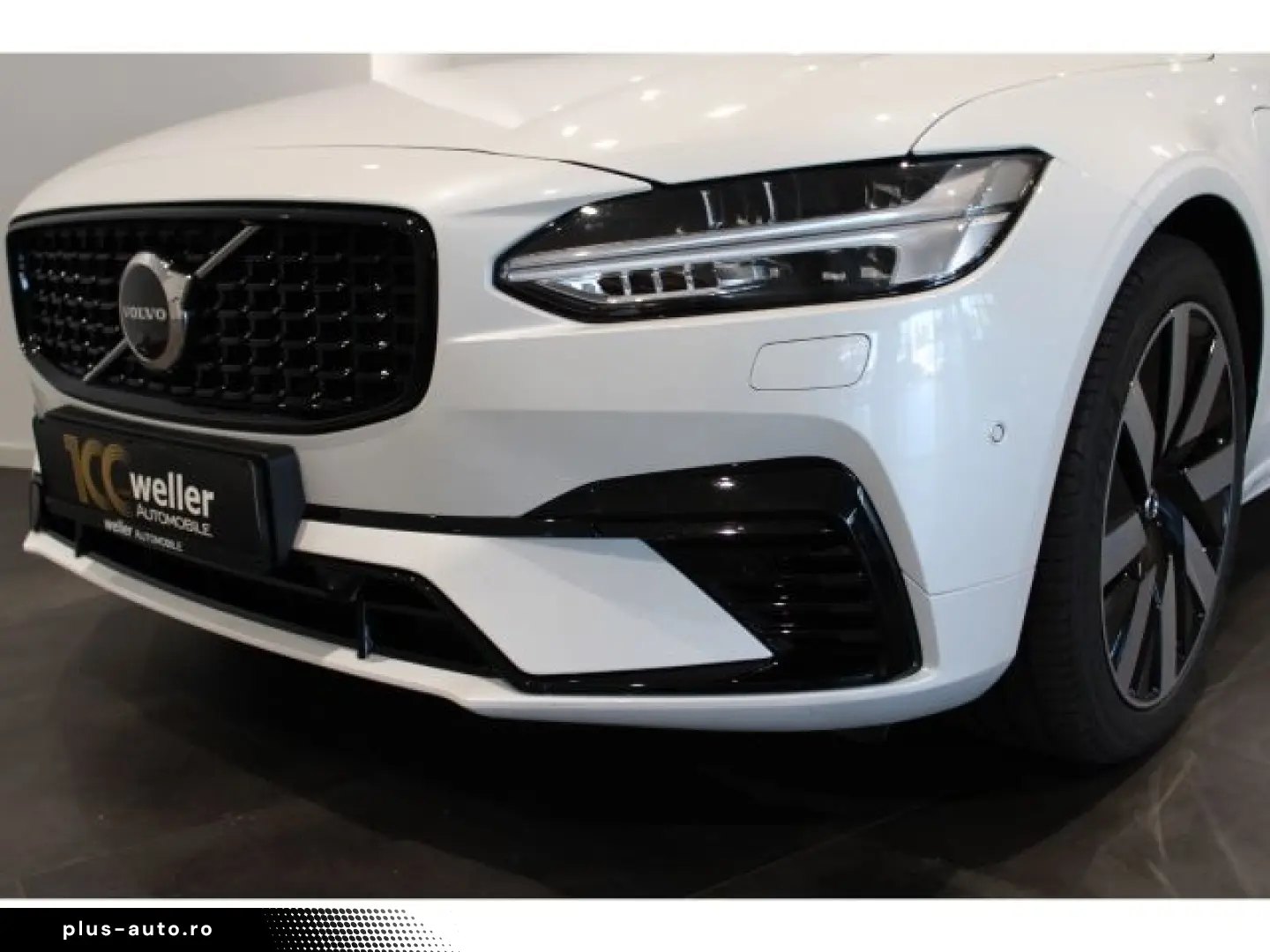 VOLVO S90 T8 Recharge Ultimate Dark AWD 360 Kamera Aku