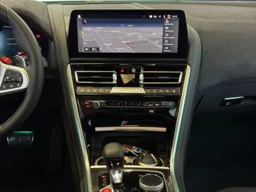 BMW M8 Gran Coupé xDrive Competition LiveCock.Laserl