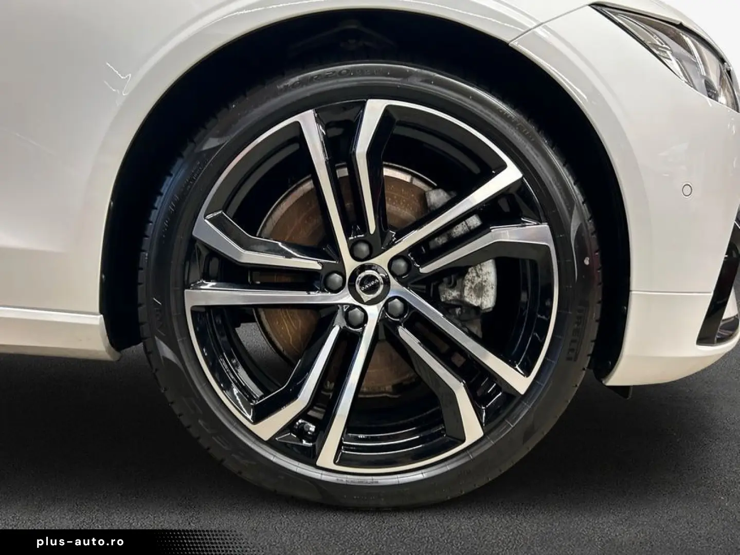 VOLVO S90 T8 Recharge AWD Plus Dark Pano Luft-FW