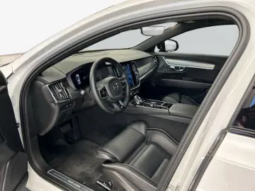 VOLVO S90 T8 Recharge AWD Plus Dark Pano Luft-FW