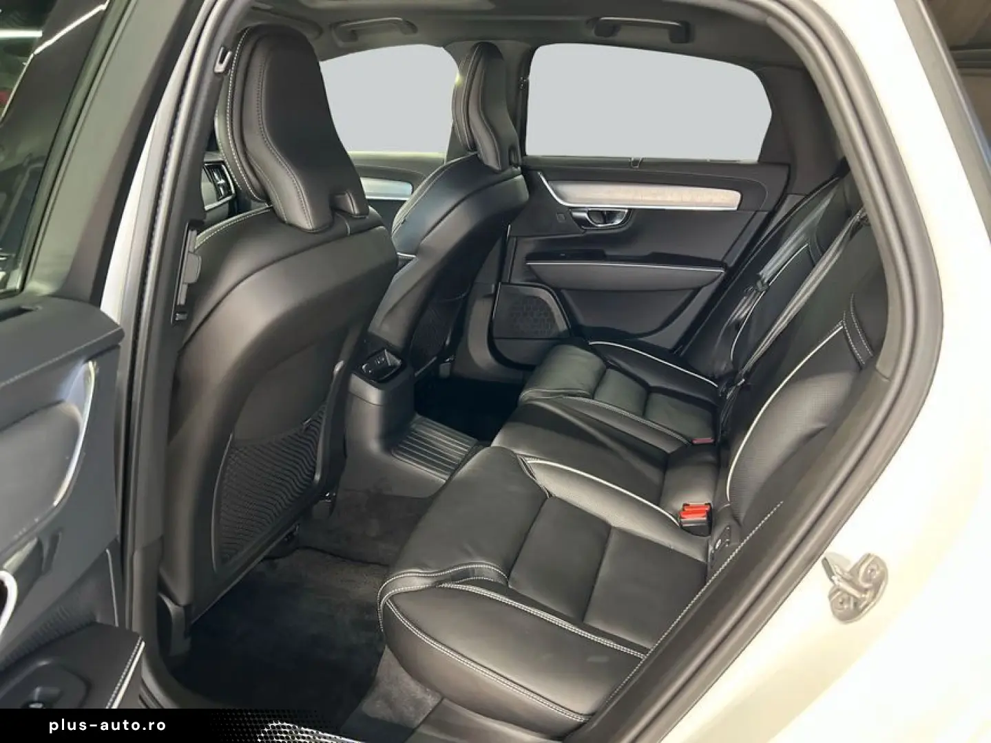 VOLVO S90 T8 Recharge AWD Plus Dark Pano Luft-FW