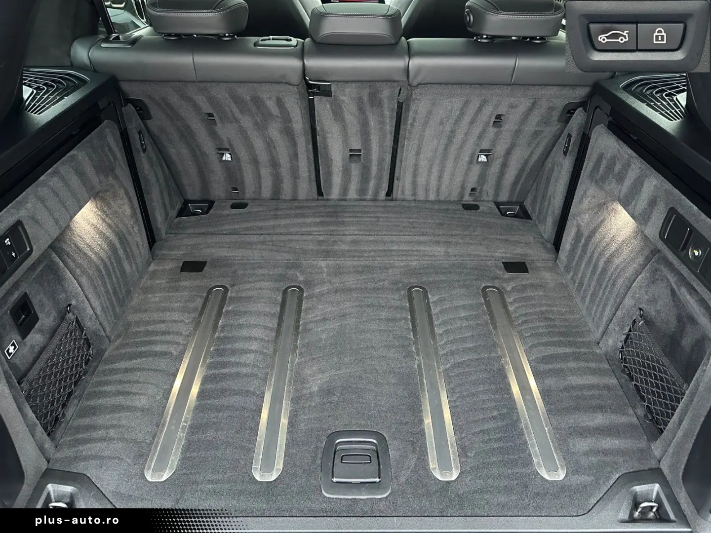 BMW X5 M Competition Pano-Sky B&W Carbon TV Massage