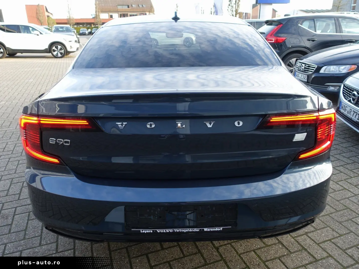 VOLVO S90 Recharge Ultimate T8 AWD Dark CAM B&W HeadUP