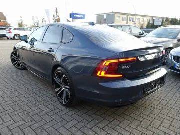 VOLVO S90 Recharge Ultimate T8 AWD Dark CAM B&W HeadUP