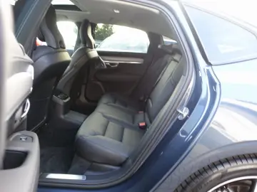 VOLVO S90 Recharge Ultimate T8 AWD Dark CAM B&W HeadUP