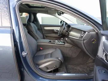 VOLVO S90 Recharge Ultimate T8 AWD Dark CAM B&W HeadUP