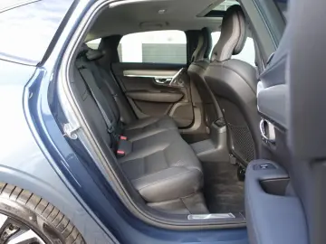 VOLVO S90 Recharge Ultimate T8 AWD Dark CAM B&W HeadUP