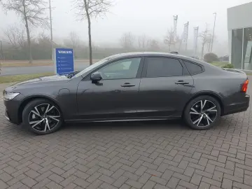 VOLVO S90 T8 Recharge AWD Ultimate Dark