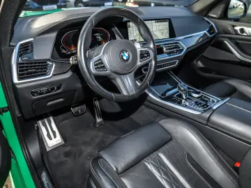 BMW X5 xDrive40i M Sport Sky Lounge Laser H K M Mult