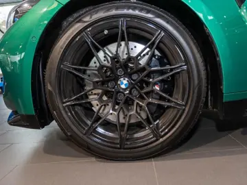 BMW M3 xDrive Navi HUD RFK Leder Klimasitze Laserlic