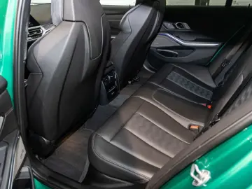 BMW M3 xDrive Navi HUD RFK Leder Klimasitze Laserlic