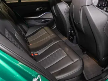 BMW M3 xDrive Navi HUD RFK Leder Klimasitze Laserlic