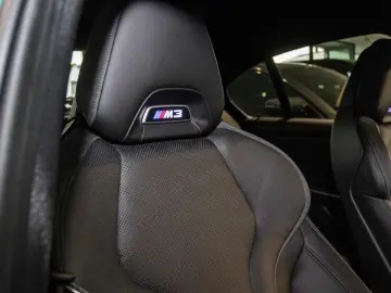 BMW M3 xDrive Navi HUD RFK Leder Klimasitze Laserlic