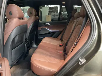 BMW X5 xDrive40d M Sportpaket Head-Up HK HiFi DAB