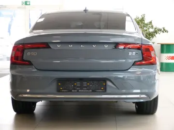 VOLVO S90 B5 Ultimate Bright AWD Automatik  SD StdHz