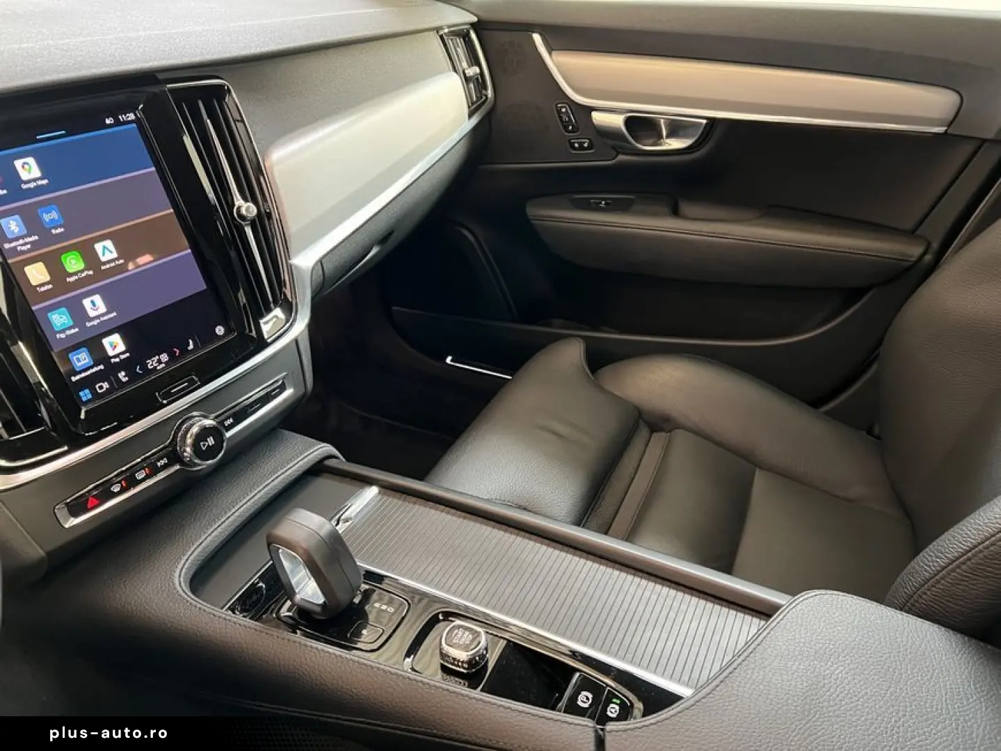 VOLVO S90 B5 D AWD Momentum-Pro Aut 360  Leder 19&ap&hellip;