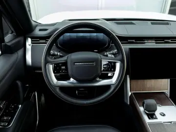 LAND ROVER Range Rover P530   SWB   V8   AUTOBIOGRAPHY